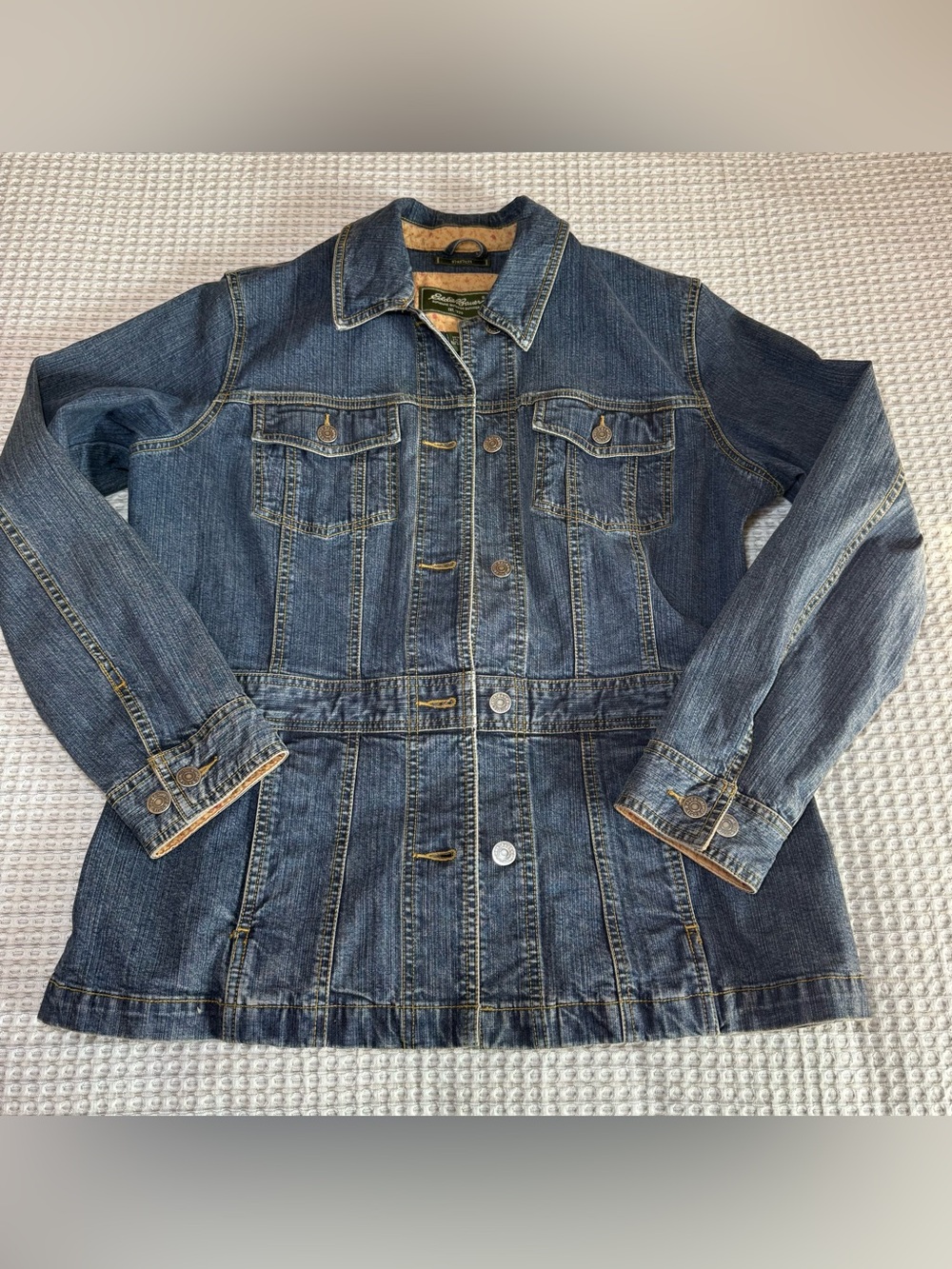 Eddie Bauer Womens Denim Jacket Size Large Chore Coat Floral Medium Wash Basic